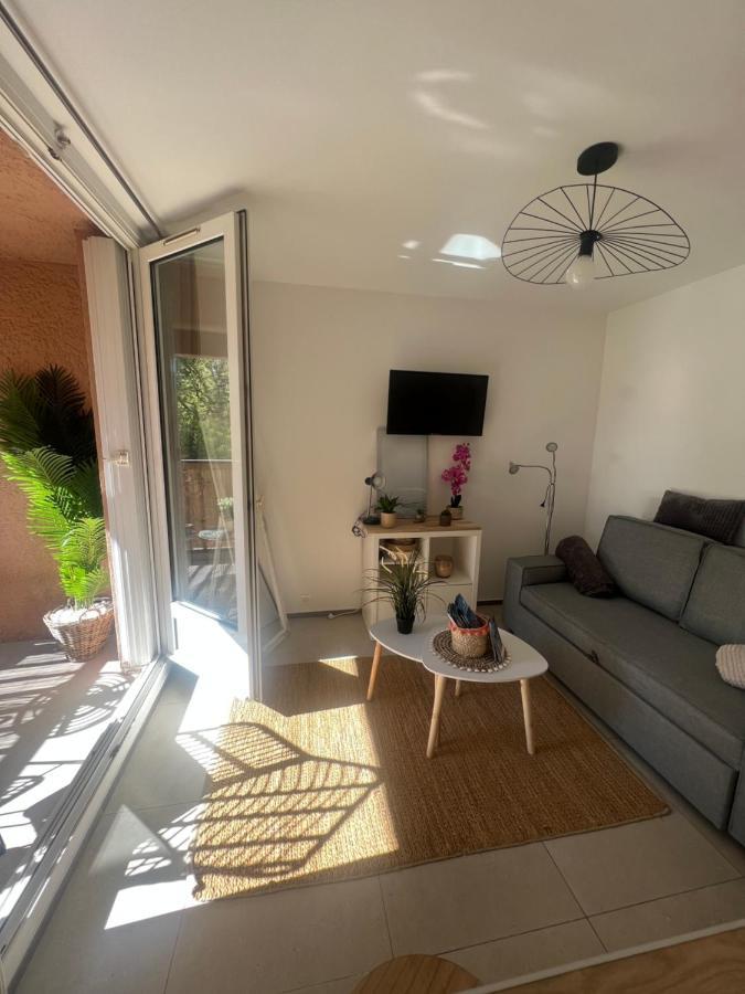 Appartement Pied Dans L'Eau La Seyne-sur-Mer Esterno foto